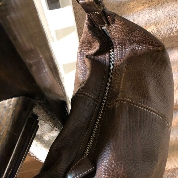 Dooney & Bourke brown embrossed shoulder b… - Picture 9 of 16